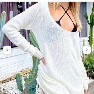 Made by SNDYS
TURN BACK TIME DRESS
Knit Scoop Back Dress